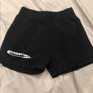 black sleeping or workout shorts